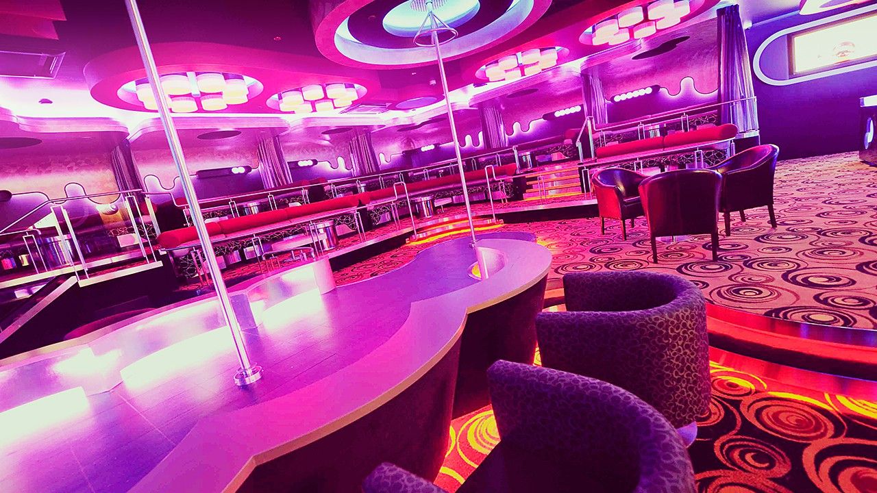 Valley Club Love & Rockets